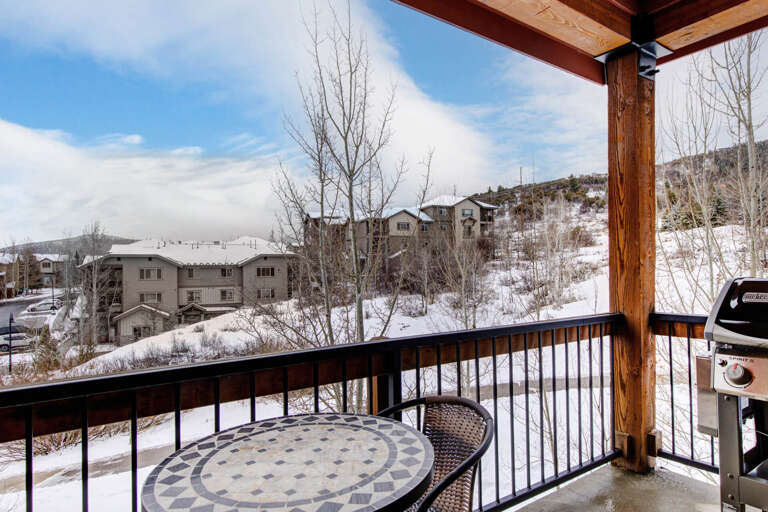 This private balcony offers a front-row seat to snowy mountain views and winter beauty. Sip your morning coffee at the mosaic table or fire up the grill for an evening meal surrounded by alpine scenery.