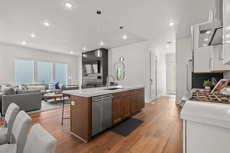 Silver Creek Village 1102 Silver Creek Village 1102