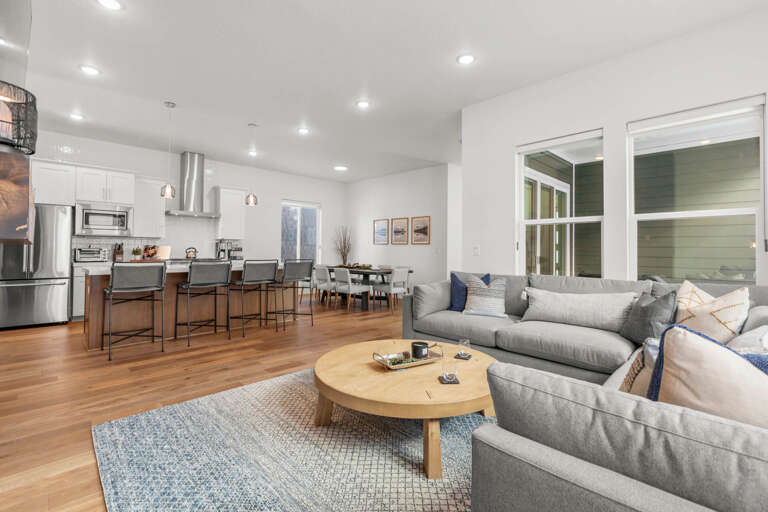 Silver Creek Village 1102 Silver Creek Village 1102