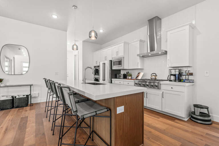 Silver Creek Village 1102 Silver Creek Village 1102