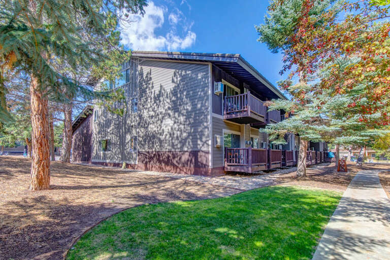 Vacation Rentals in Park City at Prospector Lodge 717: Summer Vacation Rentals in Park City at Prospector Lodge 717: Summer
