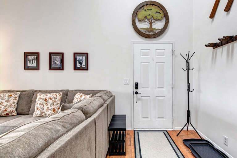 Powderwood Pines 13F: Front entry