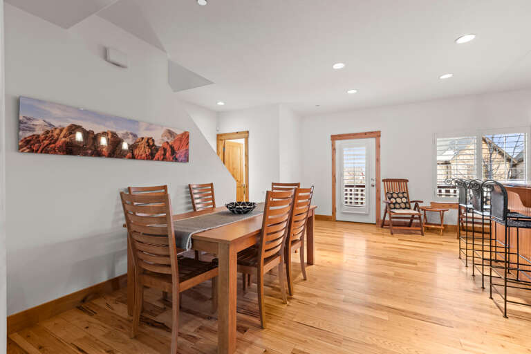 Bear Hollow Village 5614