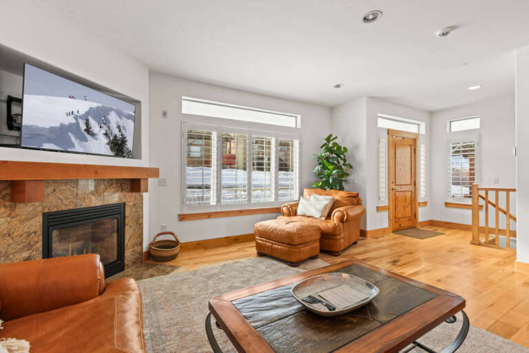 Bear Hollow Village 5614