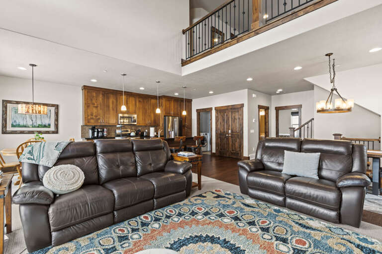 Retreat 13548: Main living area with comfortable seating and cozy gas fireplace.