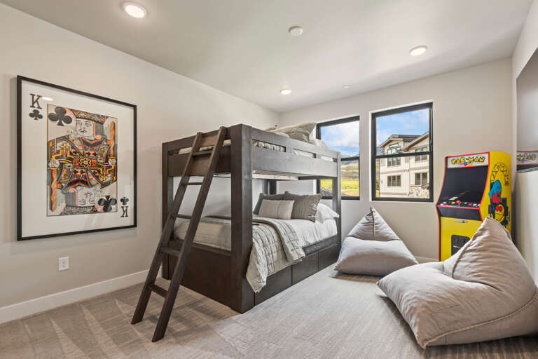 Vacation Rentals in Park City at Mayflower Lakeside 1169-201: Vacation Rentals in Park City at Mayflower Lakeside 1169-201: