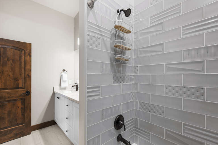 Village at the Shores 1289-302-Bathroom Village at the Shores 1289-302-Bathroom