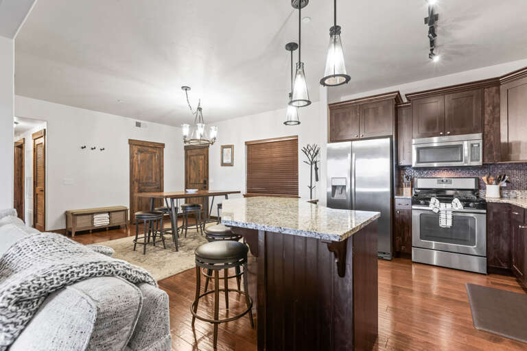 Bear Hollow Ridge 2207 Bear Hollow Ridge 2207