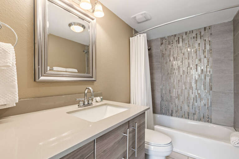 Vacation Rentals in Park City at Racquet Club 18: