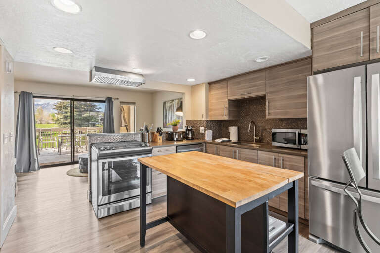 Vacation Rentals in Park City at Racquet Club 18: