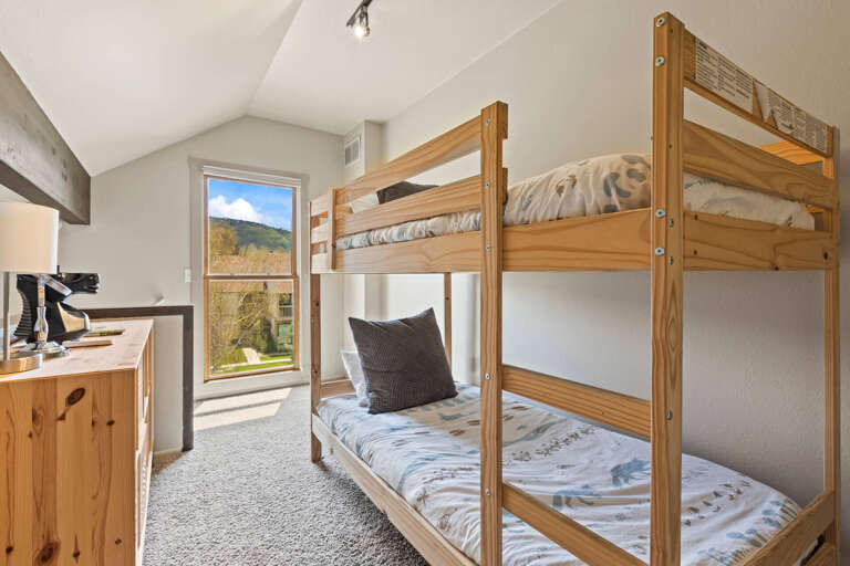Vacation Rentals in Park City at Racquet Club 18: