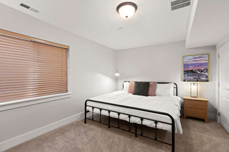 Bear Hollow Village 5545