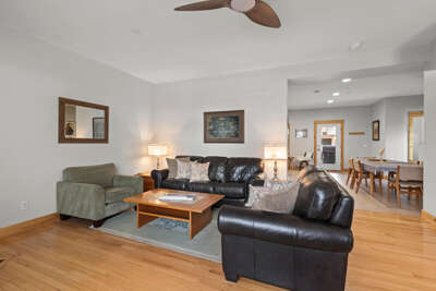 Bear Hollow Village 5545