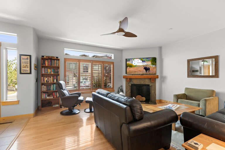 Bear Hollow Village 5545