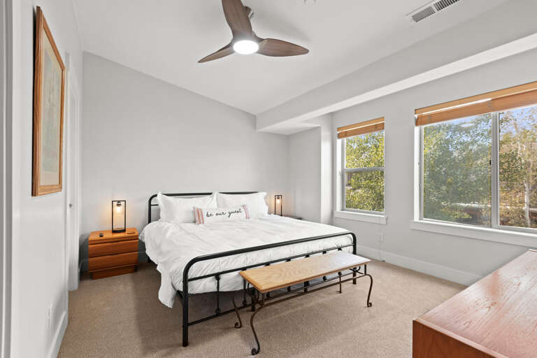 Bear Hollow Village 5545