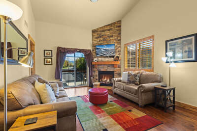 Bear Hollow Lodges 1302