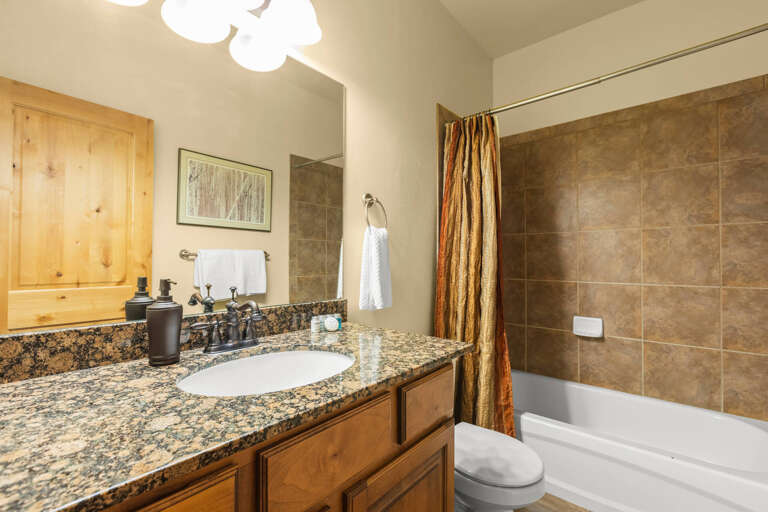 Bear Hollow Lodges 1302