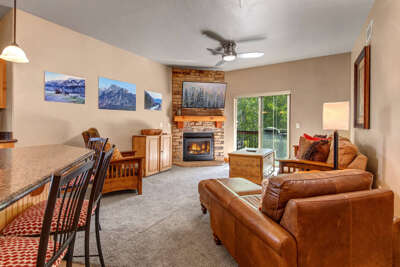 Bear Hollow Lodge 3301: