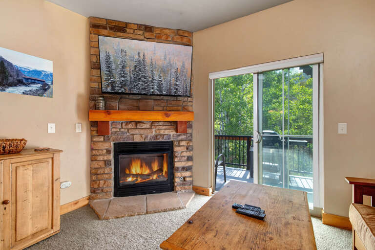 Bear Hollow Lodge 3301: