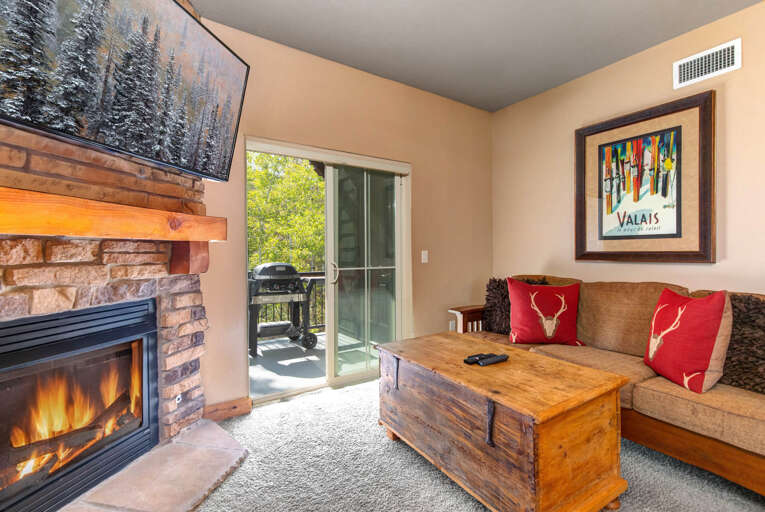 Bear Hollow Lodge 3301: