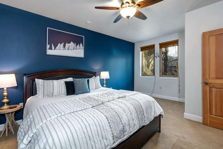 Crestview Commons A207: Primary bedroom with king sized bed.