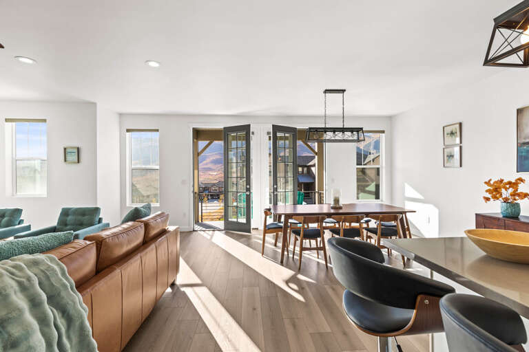Jordanelle Ridge 499: Easy access to deck patio from living room or kitchen.