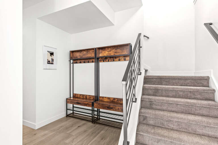 Jordanelle Ridge 499: Hall coat and shoe storage conveniently locatedÂ near the entry way.