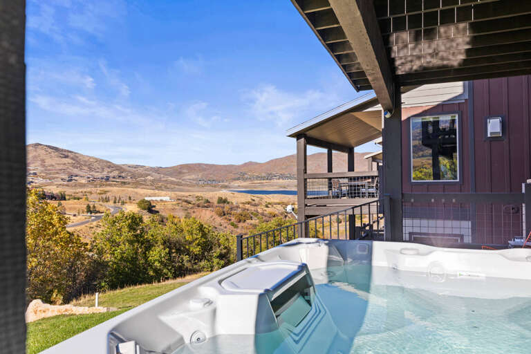 Hailstone Heights 1446: Private hot tub with majestic views. Hailstone Heights 1446: Private hot tub with majestic views.