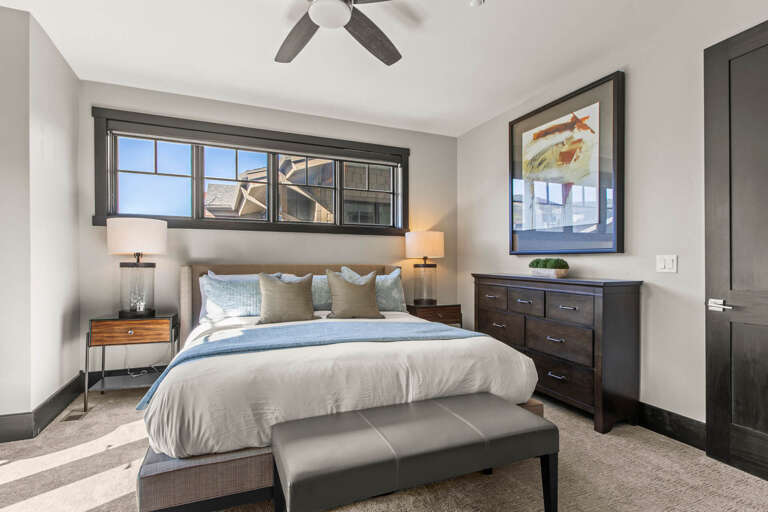 Blackstone Residence 3676