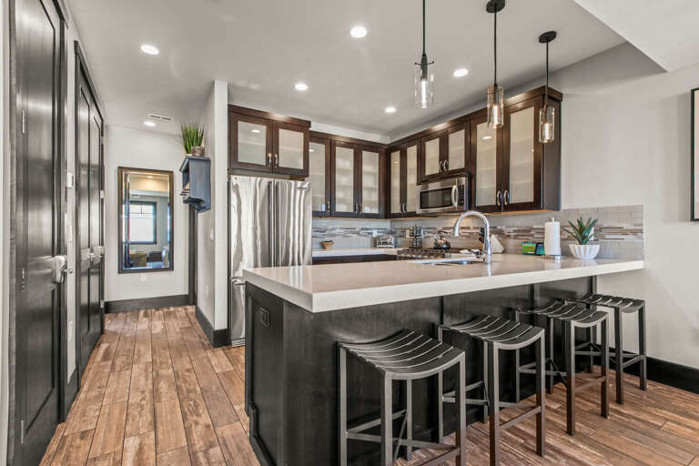 Blackstone Residence 3676