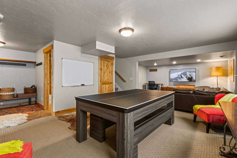 5598 Kodiak Way_038