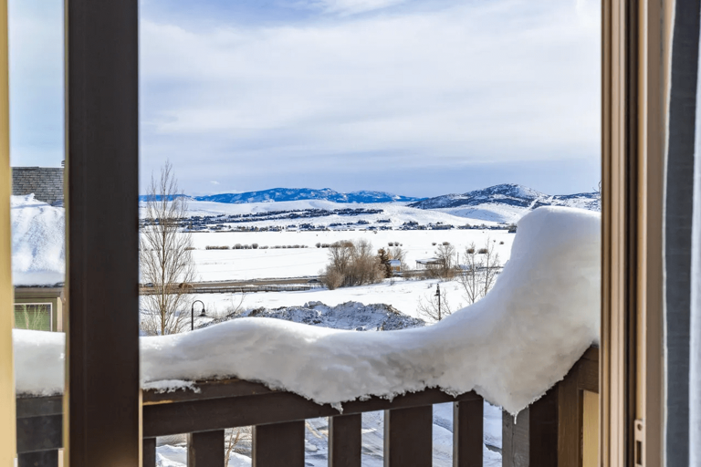 Bear Hollow Village 5598: