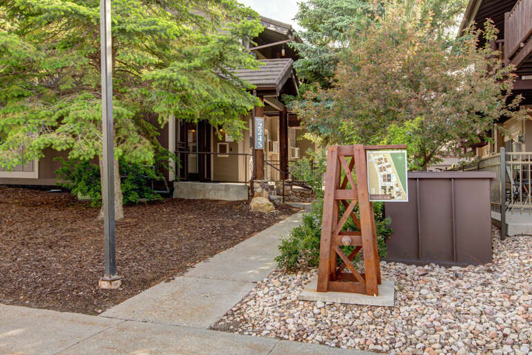 Prospector Lodge Building 5