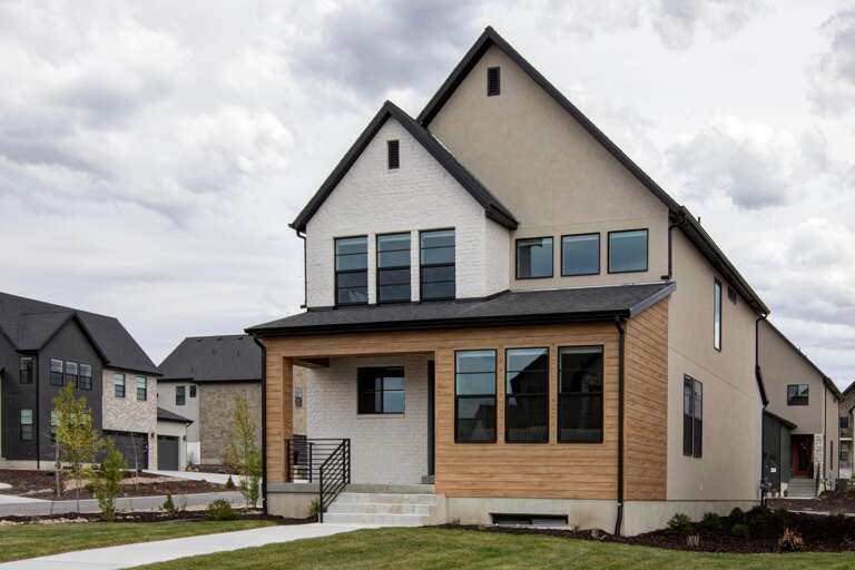 Coyote Ridge 1914: Exterior front