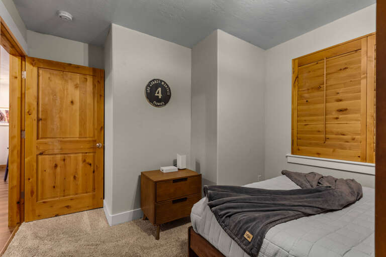 Bear Hollow Lodges 4104 Bunk Room Twin-over-Queen