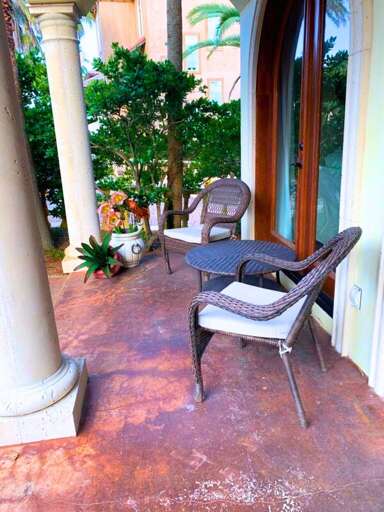 Home Entrance WELCOME!