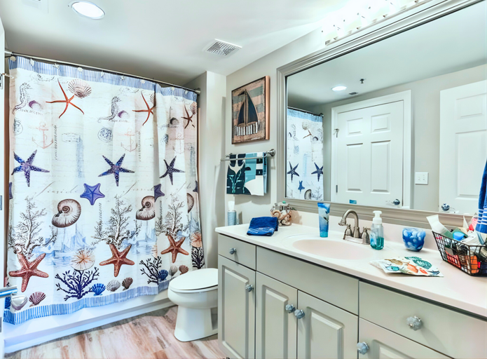 Third King Suite bathroom