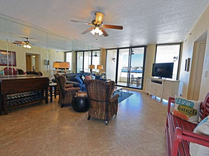 Spacious Living Room with Gulf and Harbor Views and Queen Sofabed