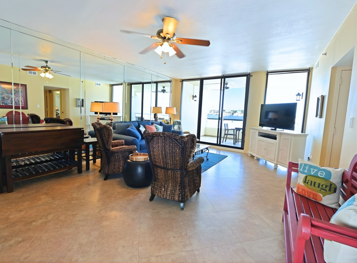 Spacious Living Room with Gulf and Harbor Views and Queen Sofabed