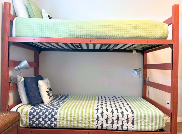 Bunk Room: Two Twin XL bunk beds, perfect for kids or friends (sleeps 4).