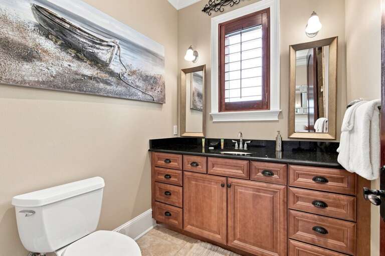 🚿 Full bathroom