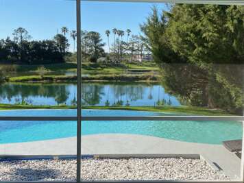 SWISS 28 - Lake Stephanie