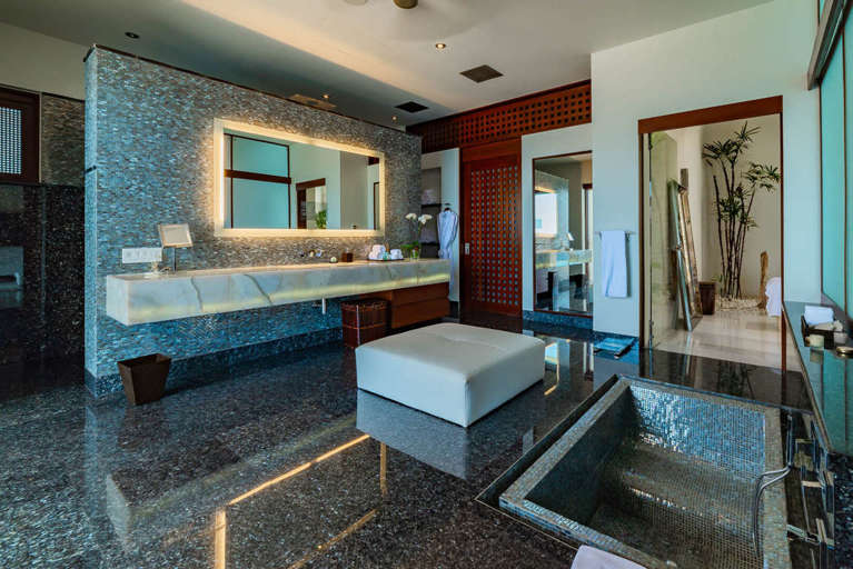 Master Bath