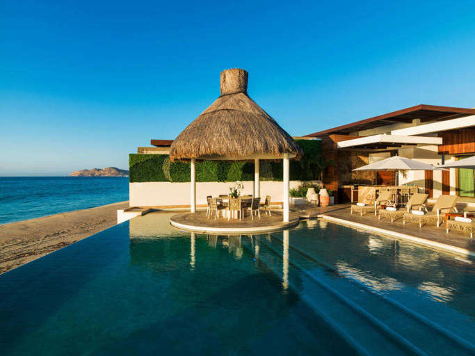 Villa Serena Cabo Pool Patio