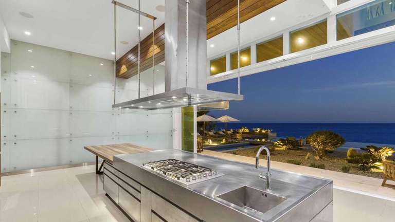 Chef's Kitchen Chef's Kitchen