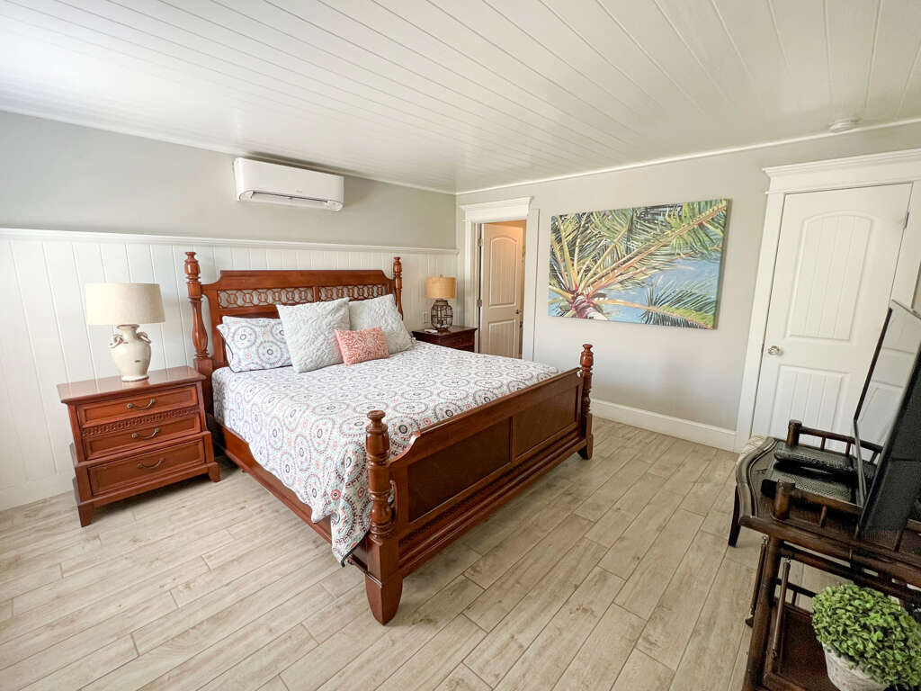 Lazy Days Beautiful 3 Bedroom House for Rent in Lido Key, FL