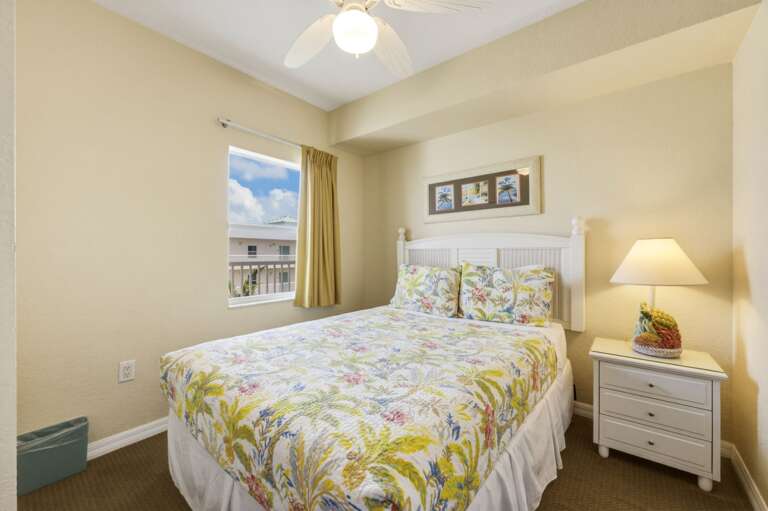 24-web-or-mls-12000 Gulf Blvd # 610-N-45.jpg