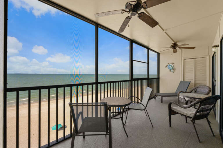 32-web-or-mls-13720 Gulf Blvd # 605-32.jpg