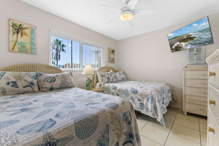 109-web-or-mls-14251 Gulf Blvd #17-1481