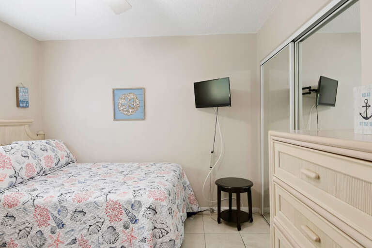 11__14251_Gulf_Blvd_1911